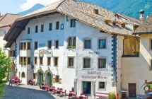 Hotel Goldener Stern **** <br /> Caldaro