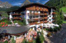 Hotel La Perla ****s <br> Corvara